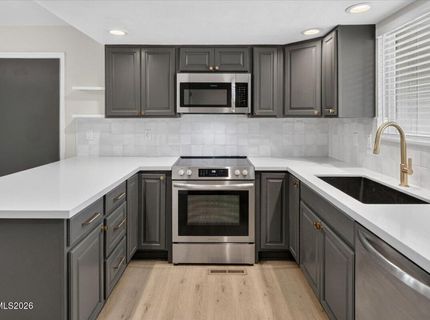 583 Marta Way, Reno, NV 89503 Photo