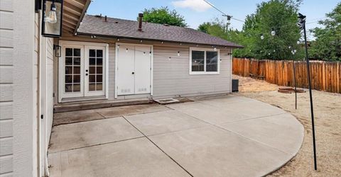 583 Marta Way, Reno, NV 89503 Photo