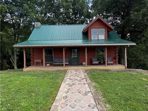 3300 Ivory Road NW, Carrollton, OH 44615
