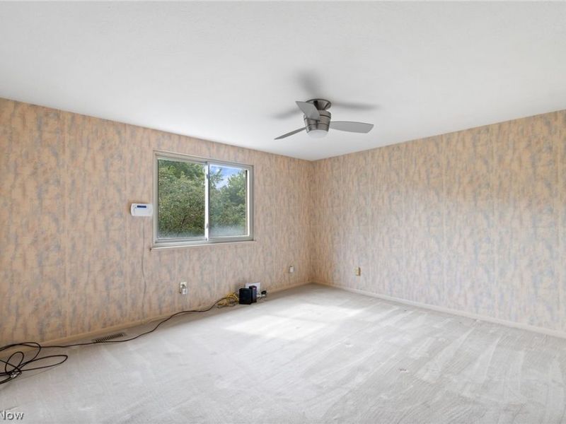 174 St. Clair Drive, Akron, OH 44307 Photo 14