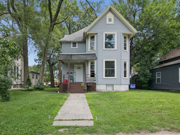 464 Harrison Avenue S, Kankakee, IL 60901