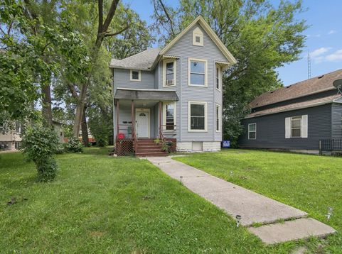Main Photo