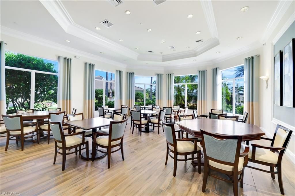 1654 Triangle Palm Ter, Naples, FL 34119 Photo