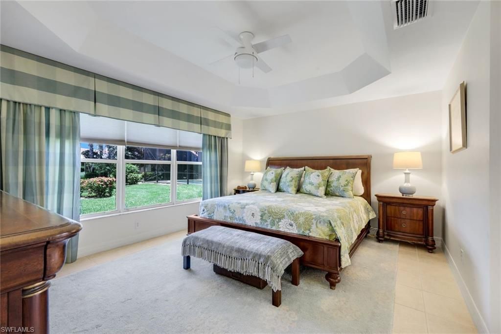 1654 Triangle Palm Ter, Naples, FL 34119 Photo