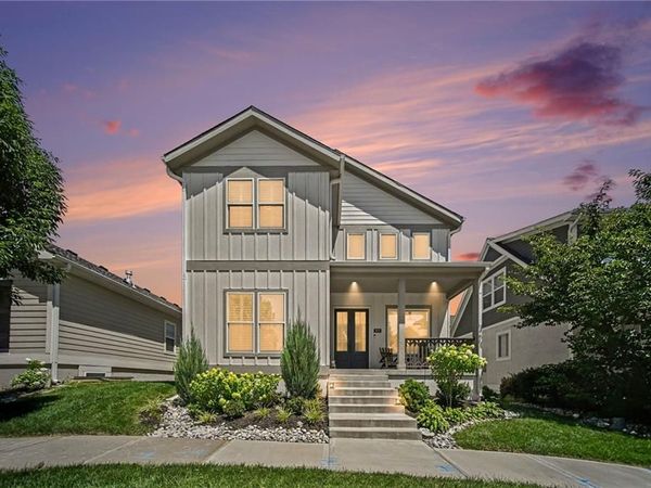 8806 NE 81ST Terrace, Kansas City, MO 64158