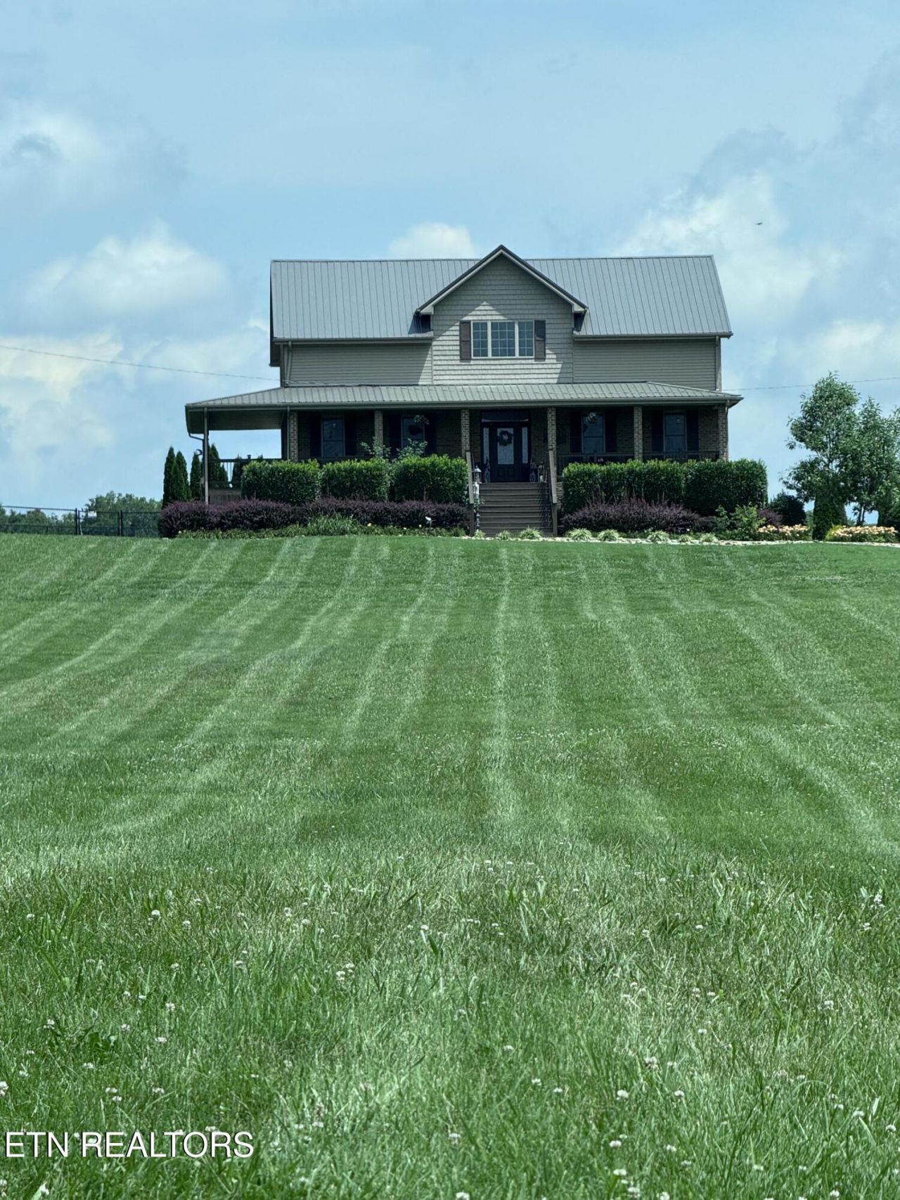 656 Oxford Rd, Jefferson City, TN 37760 Main Photo