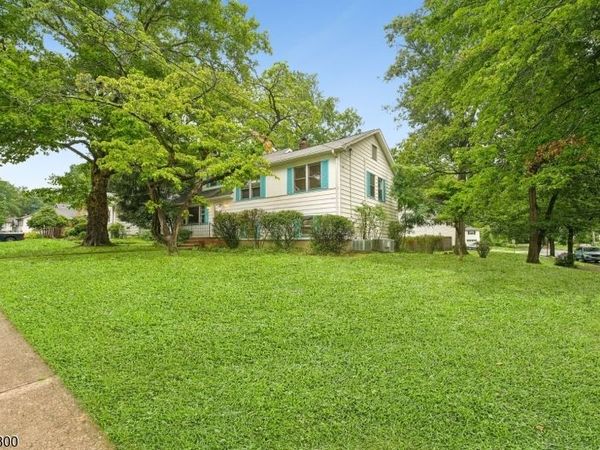 46 Lidgerwood Pkwy, Morristown, NJ 07960