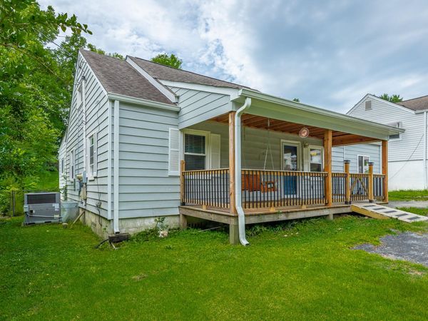 1712 John Ross Road, Chattanooga, TN 37412