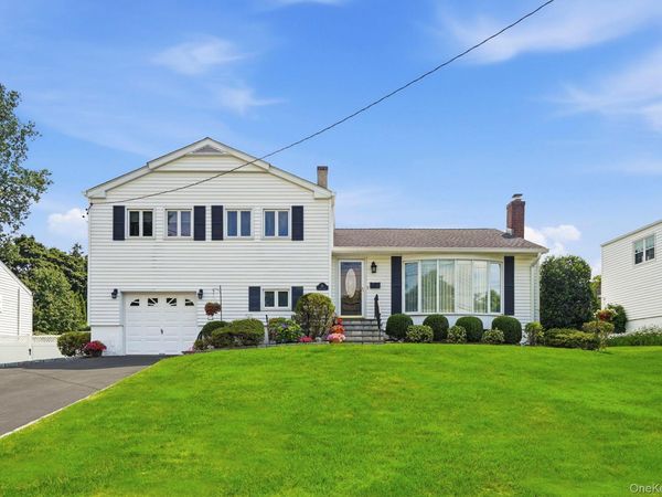 25 Arden Drive, Hartsdale, NY 10530