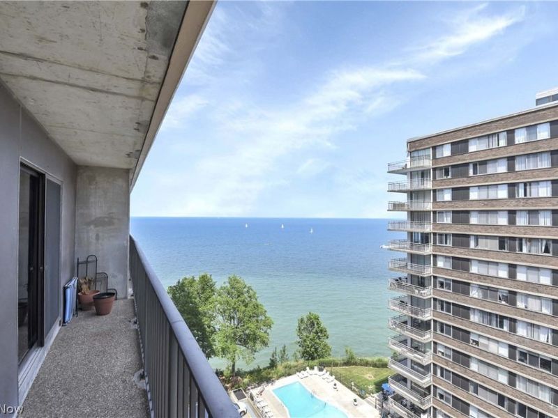 12500 Edgewater Drive, Unit 1201, Lakewood, OH 44107 Photo 19