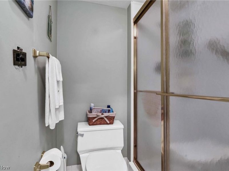 12500 Edgewater Drive, Unit 1201, Lakewood, OH 44107 Photo 22