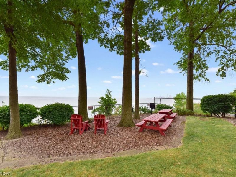 12500 Edgewater Drive, Unit 1201, Lakewood, OH 44107 Photo 38