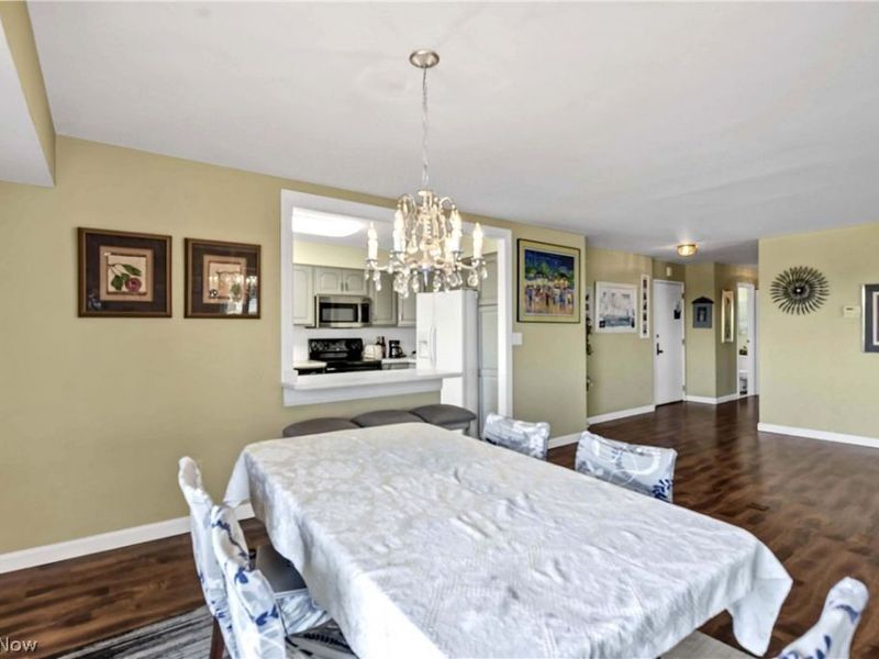 12500 Edgewater Drive, Unit 1201, Lakewood, OH 44107 Photo 9
