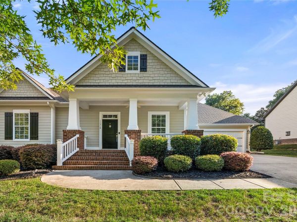 11316 Warfield Avenue, Huntersville, NC 28078