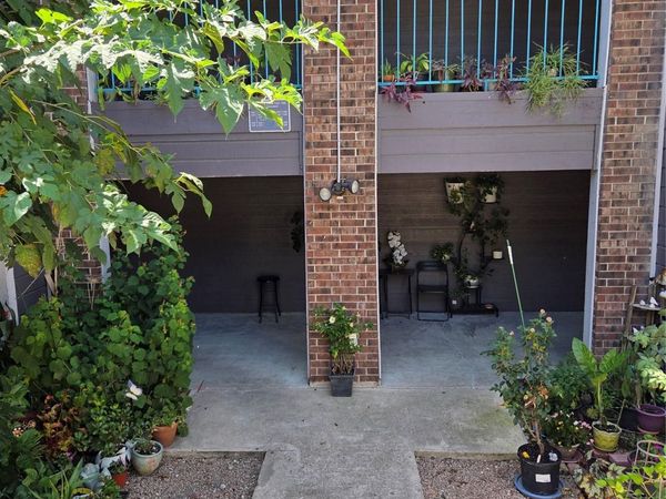 1840 Burton DR, Unit 142, Austin, TX 78741