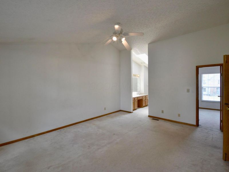 525 Whitson Drive , Columbus, OH 43230 Photo 20