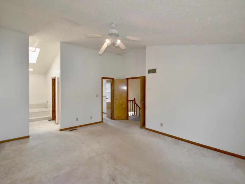 525 Whitson Drive , Columbus, OH 43230 Photo 21