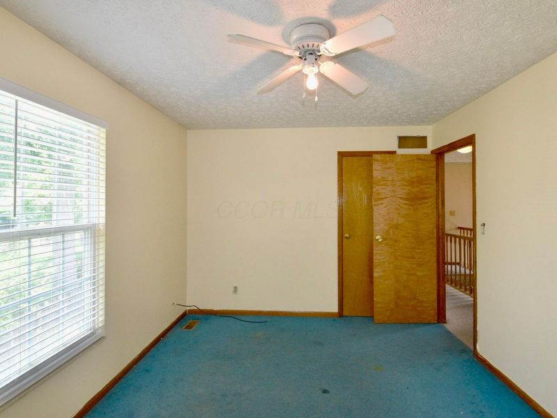 525 Whitson Drive , Columbus, OH 43230 Photo 34