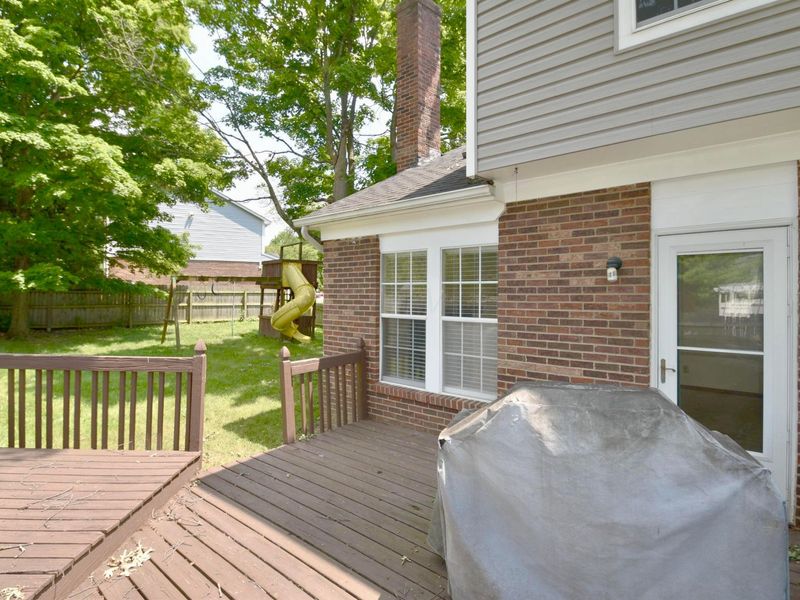 525 Whitson Drive , Columbus, OH 43230 Photo 36