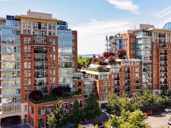 737 Humboldt St, Unit #S409, Victoria, BC V8W 1B1