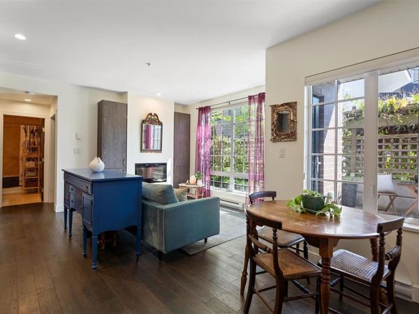 1011 Burdett Ave, Unit #105, Victoria, BC V8V 3G9