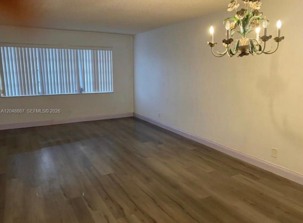 410 SE 2nd St , Unit 408, Hallandale Beach, FL 33009 Photo