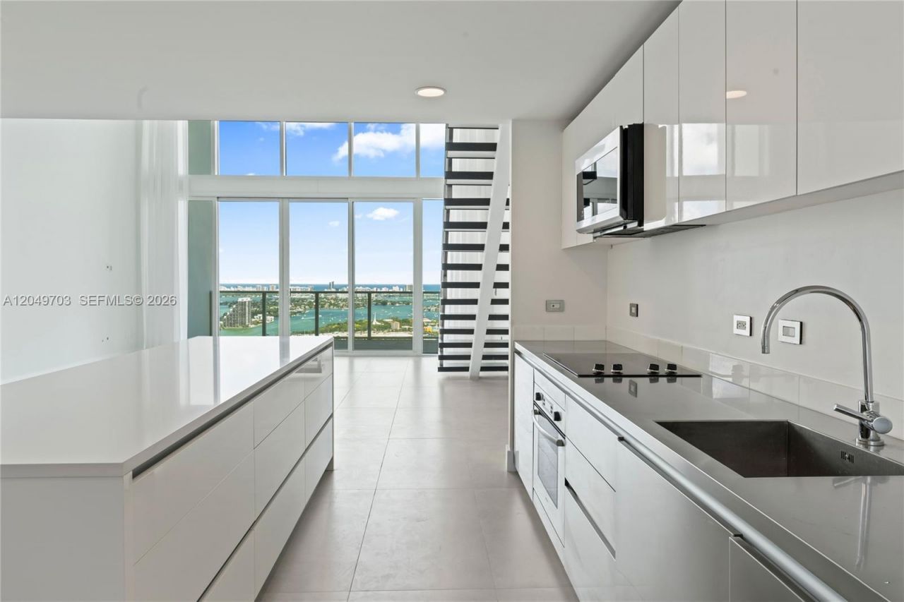 1040 Biscayne Blvd, Unit 3802, Miami, FL 33132 Photo