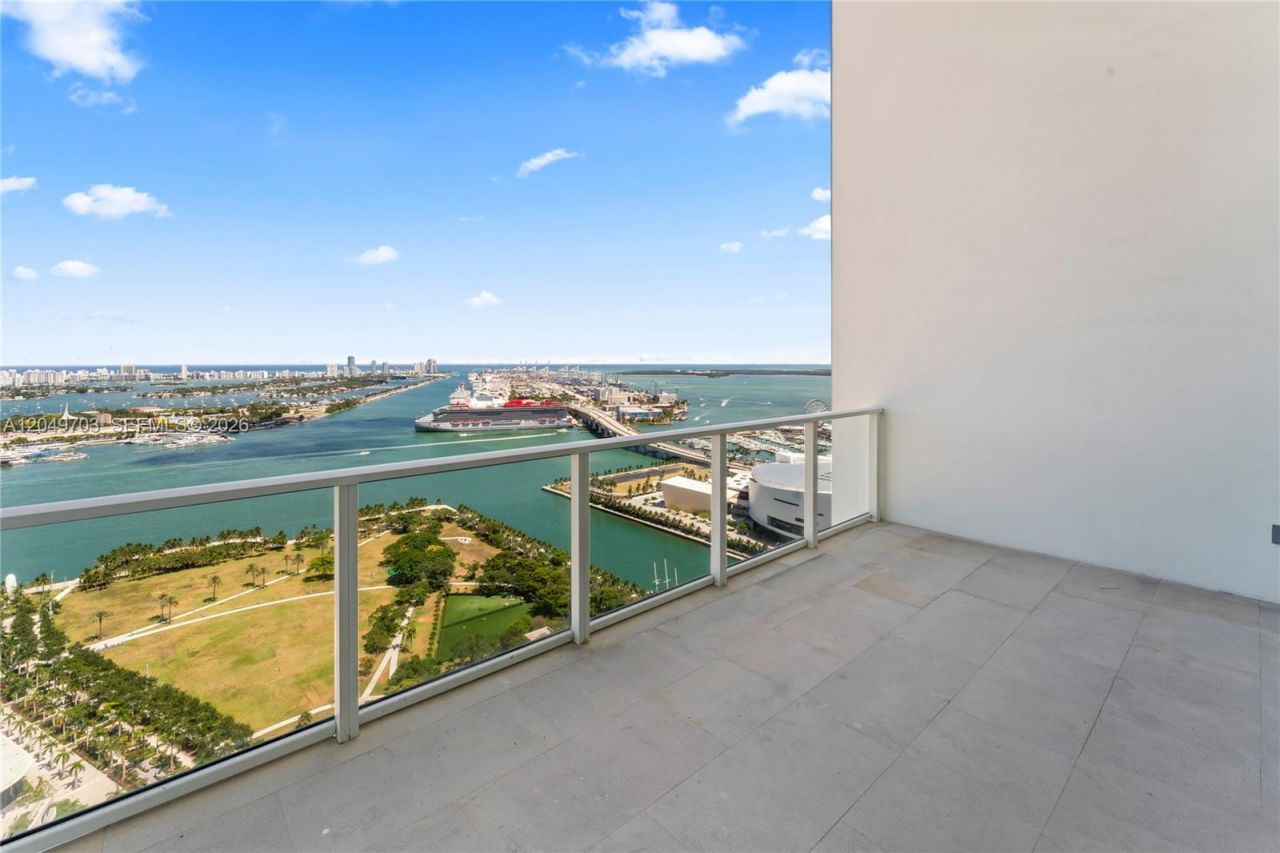 1040 Biscayne Blvd, Unit 3802, Miami, FL 33132 Photo