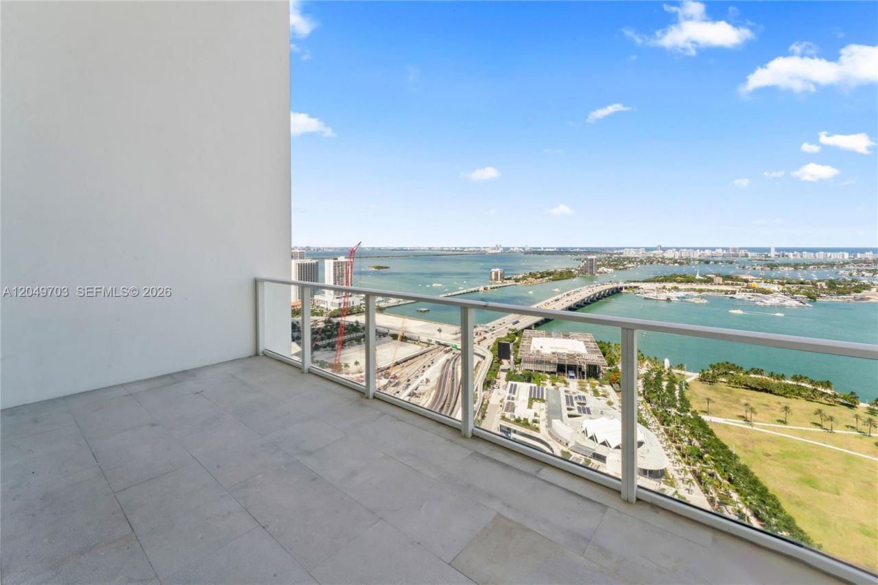 1040 Biscayne Blvd, Unit 3802, Miami, FL 33132 Photo