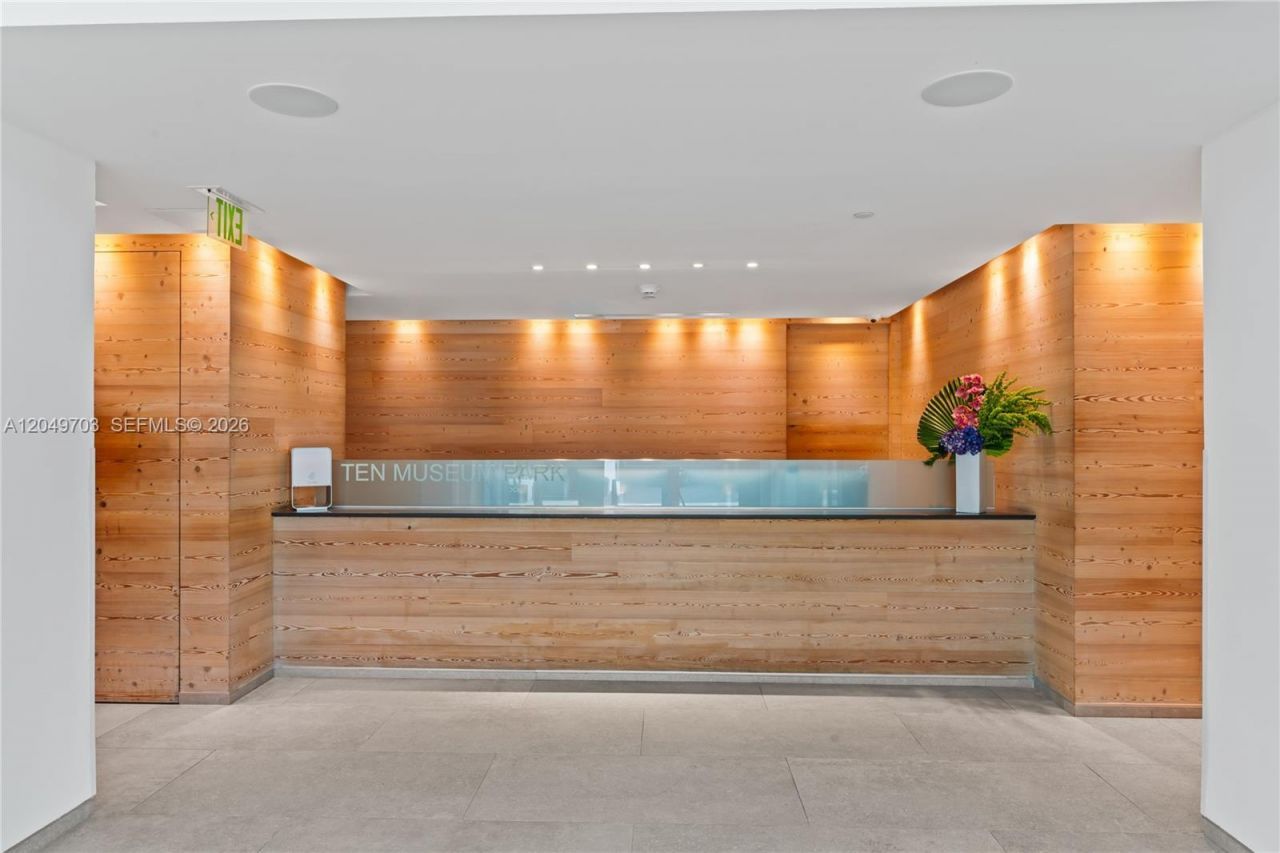 1040 Biscayne Blvd, Unit 3802, Miami, FL 33132 Photo
