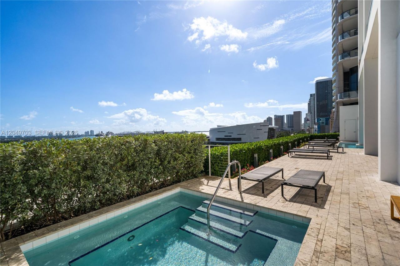 1040 Biscayne Blvd, Unit 3802, Miami, FL 33132 Photo