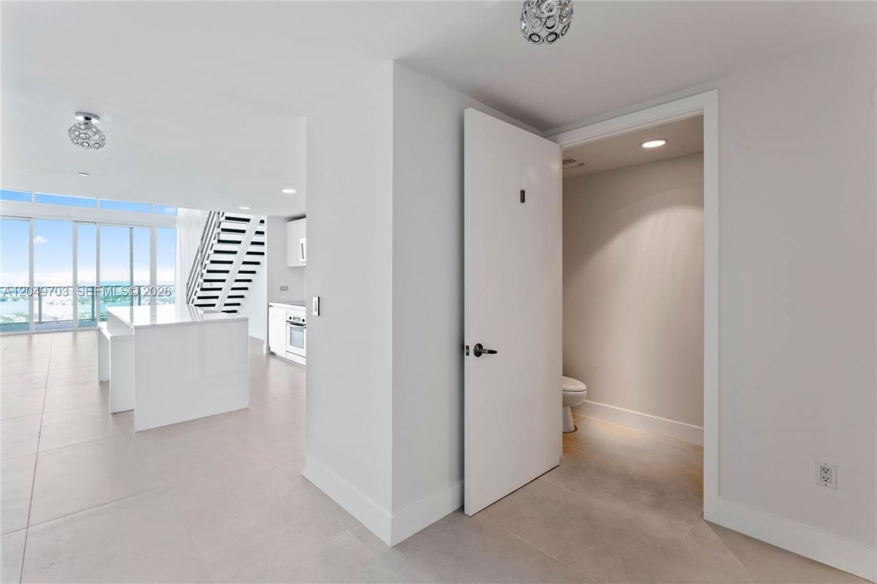 1040 Biscayne Blvd, Unit 3802, Miami, FL 33132 Photo