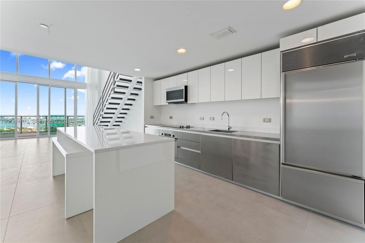 1040 Biscayne Blvd, Unit 3802, Miami, FL 33132 Photo