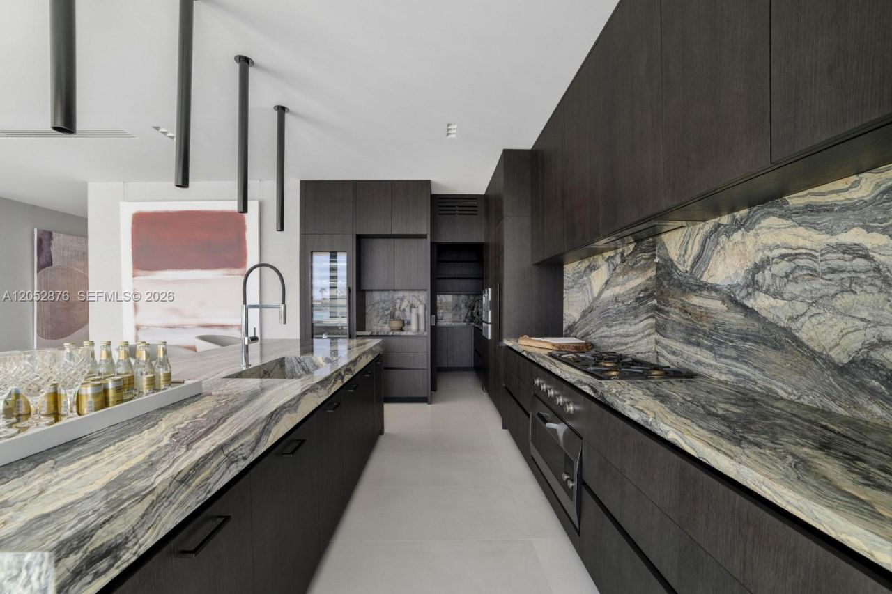 1141 N Biscayne Point Rd, Miami Beach, FL 33141 Photo