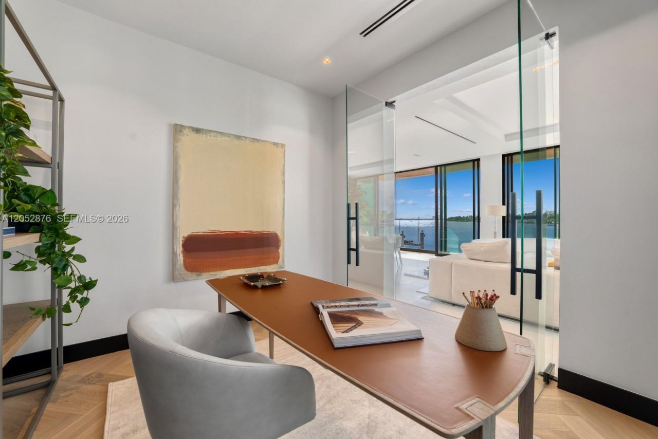 1141 N Biscayne Point Rd, Miami Beach, FL 33141 Photo