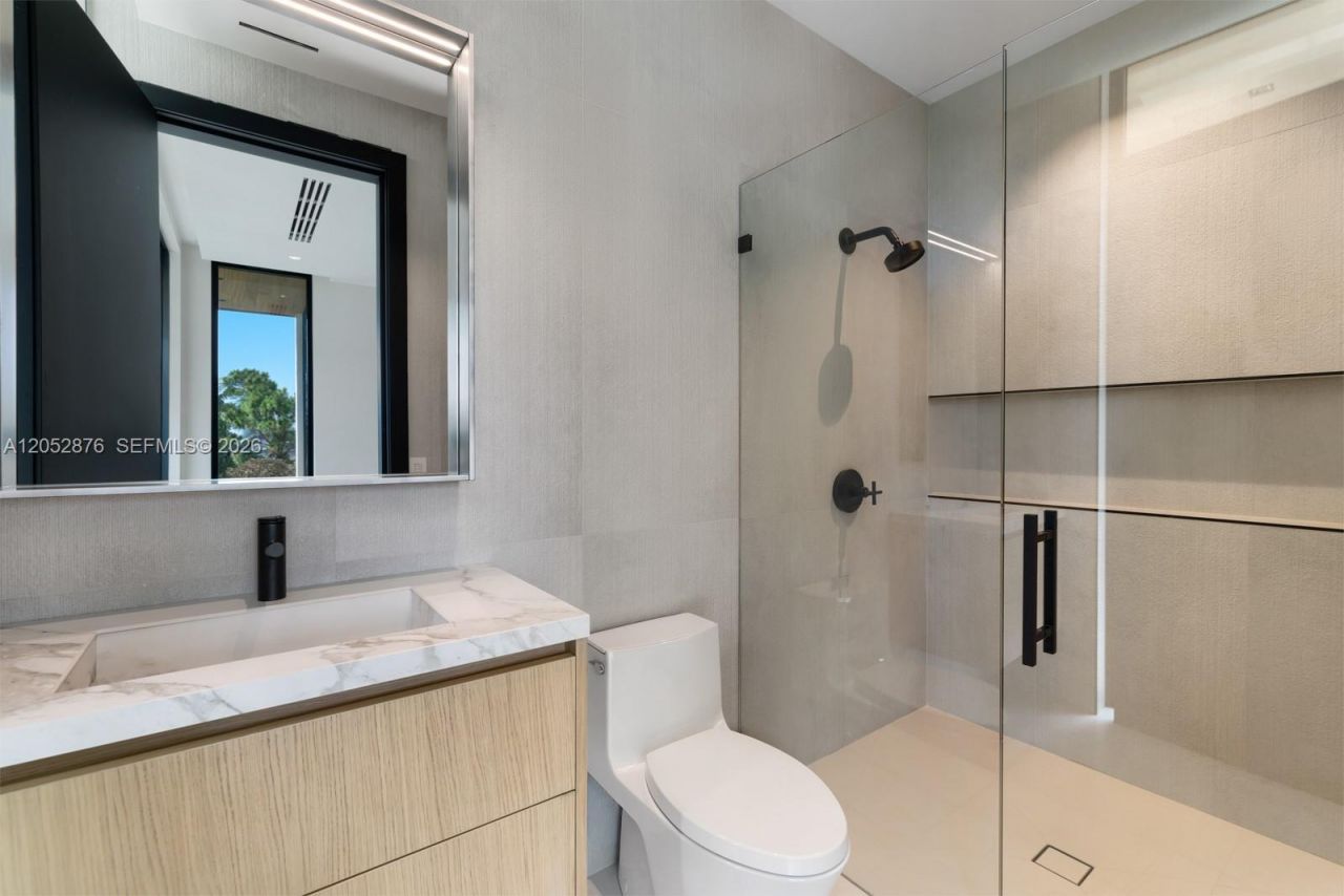 1141 N Biscayne Point Rd, Miami Beach, FL 33141 Photo