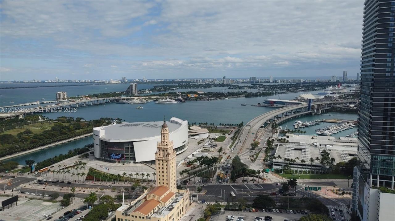 501 NE 1st St , Unit 1006, Miami Beach, FL 33132 Photo