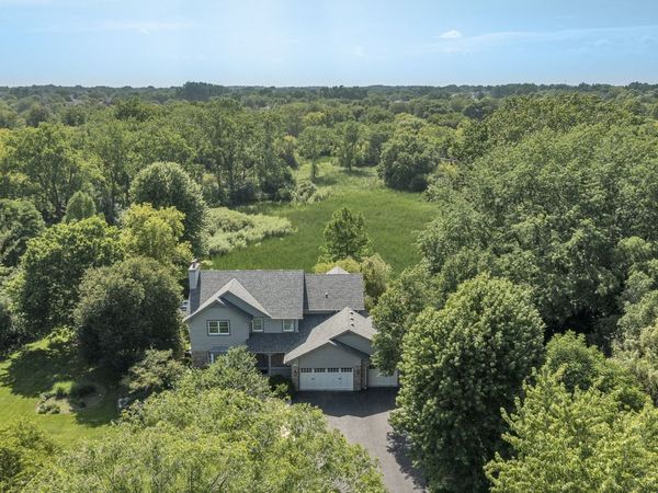 210 S Haman Road , Inverness, IL 60010