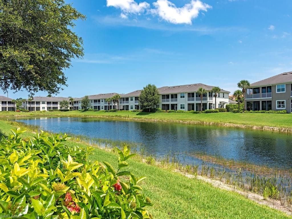 6960 Avalon Cir, Unit 803, Naples, FL 34112 Photo