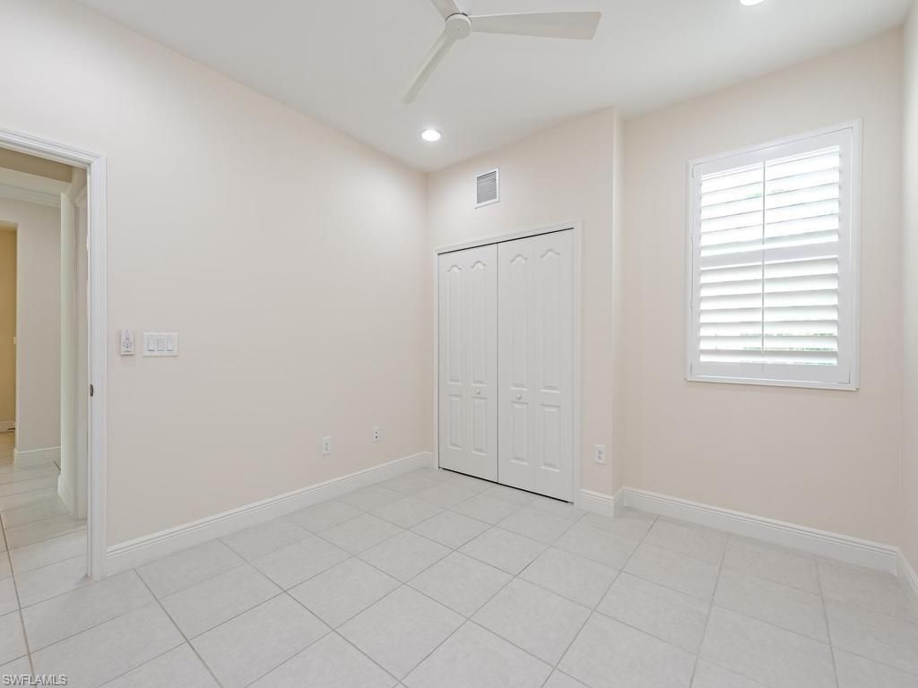 6960 Avalon Cir, Unit 803, Naples, FL 34112 Photo
