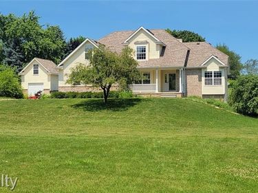 7055 Augustine Court, Deerfield Twp, MI 48430