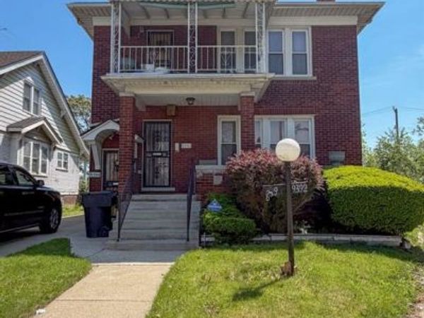 9392 Woodside Street , Detroit, MI 48204