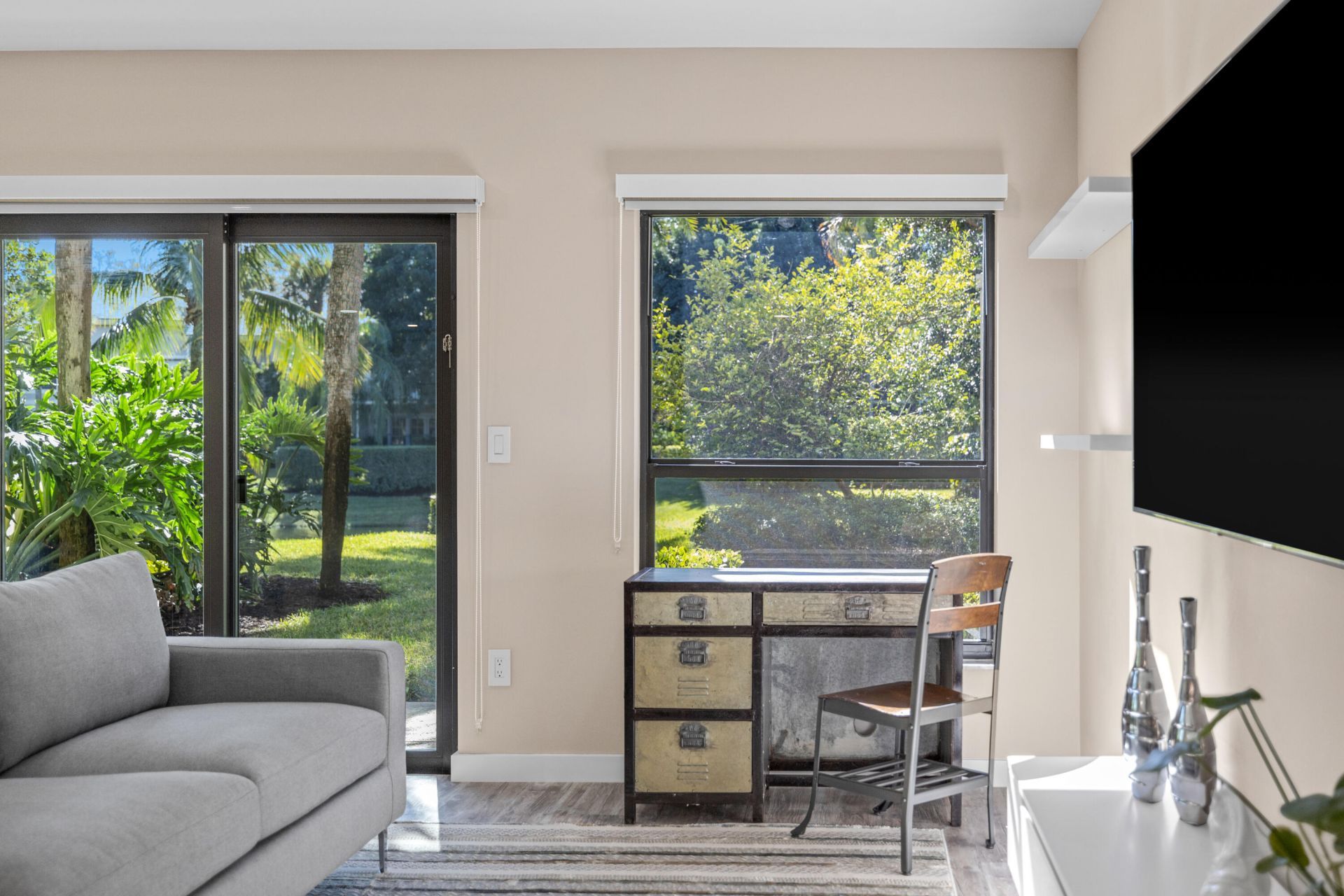 11863 Wimbledon Circle, Unit 438, Wellington, FL 33414 Photo