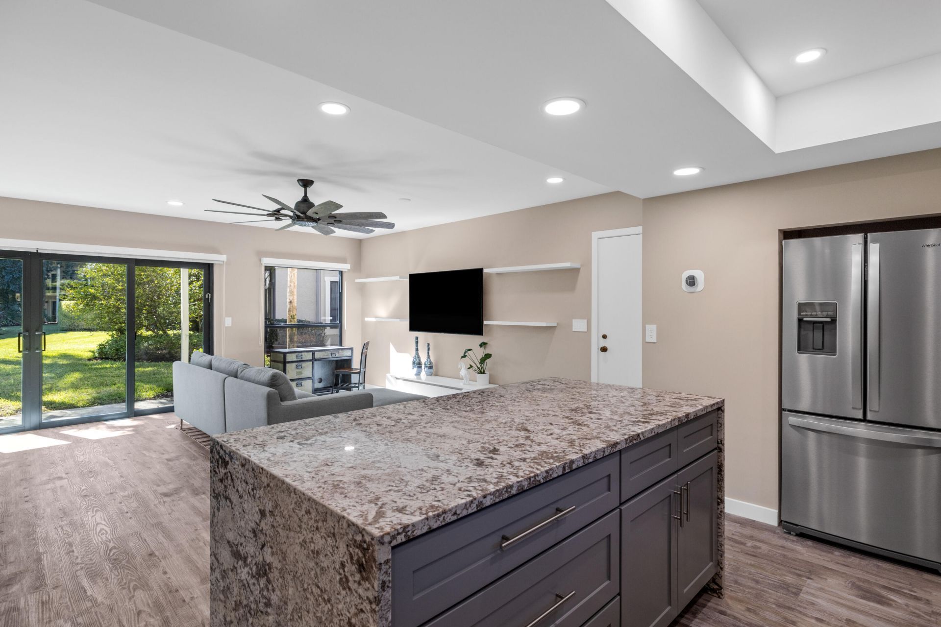 11863 Wimbledon Circle, Unit 438, Wellington, FL 33414 Photo