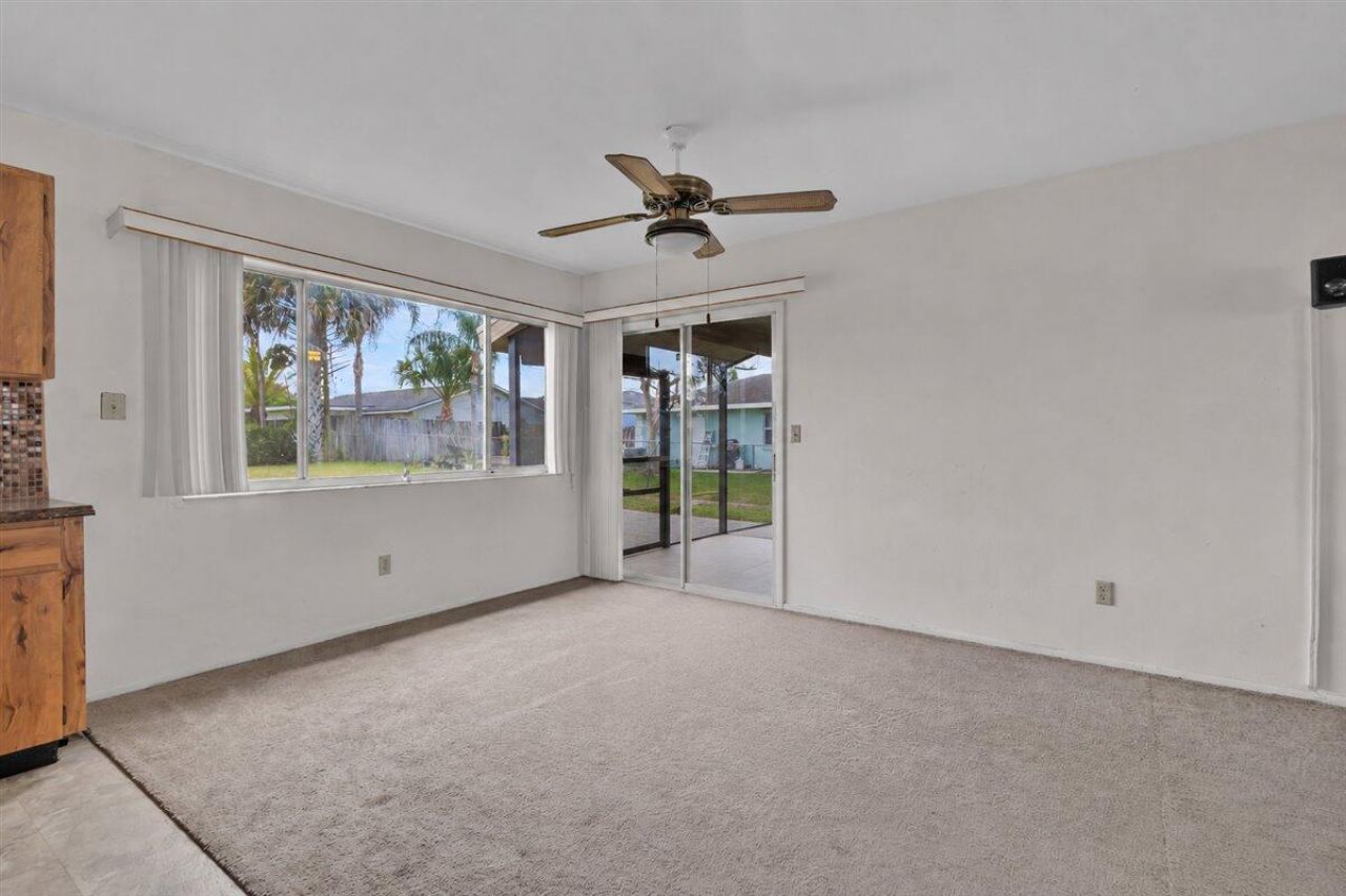 2118 SW Airoso Boulevard, Port Saint Lucie, FL 34984 Photo