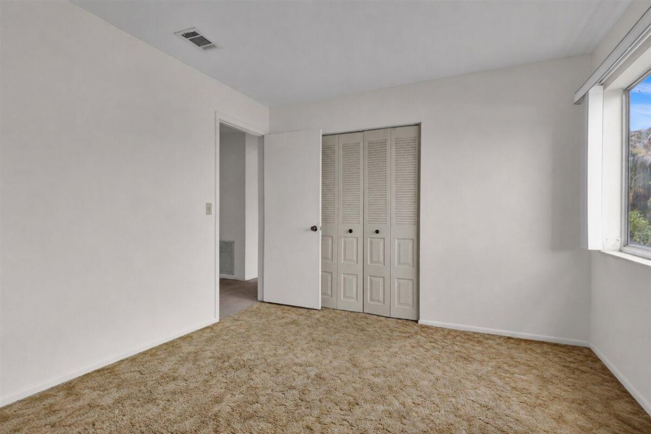 2118 SW Airoso Boulevard, Port Saint Lucie, FL 34984 Photo