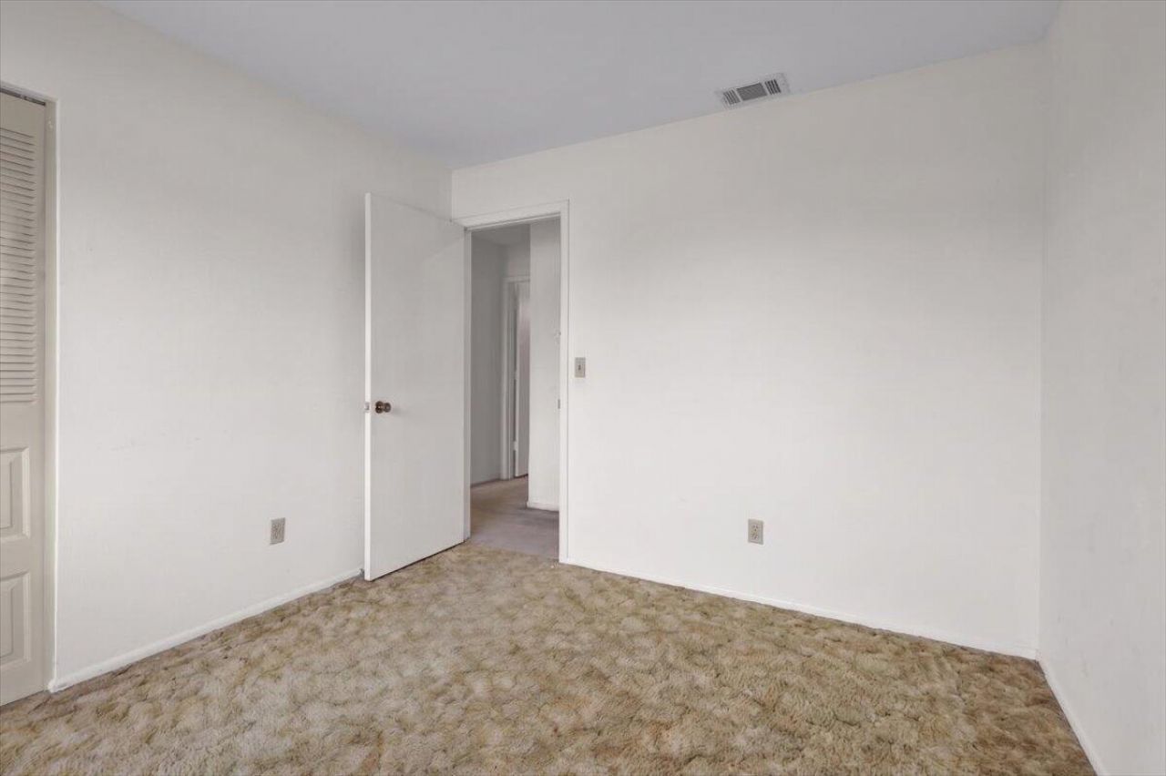 2118 SW Airoso Boulevard, Port Saint Lucie, FL 34984 Photo