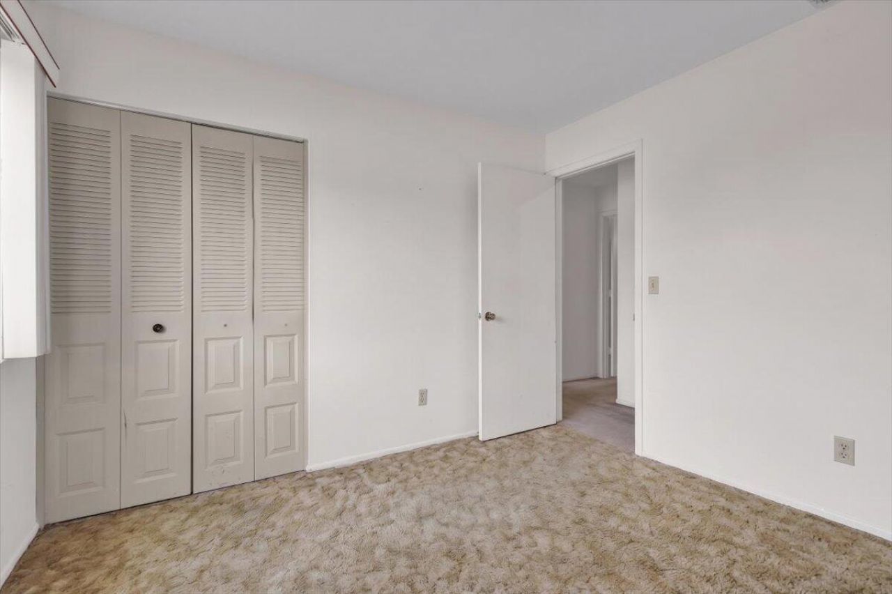 2118 SW Airoso Boulevard, Port Saint Lucie, FL 34984 Photo