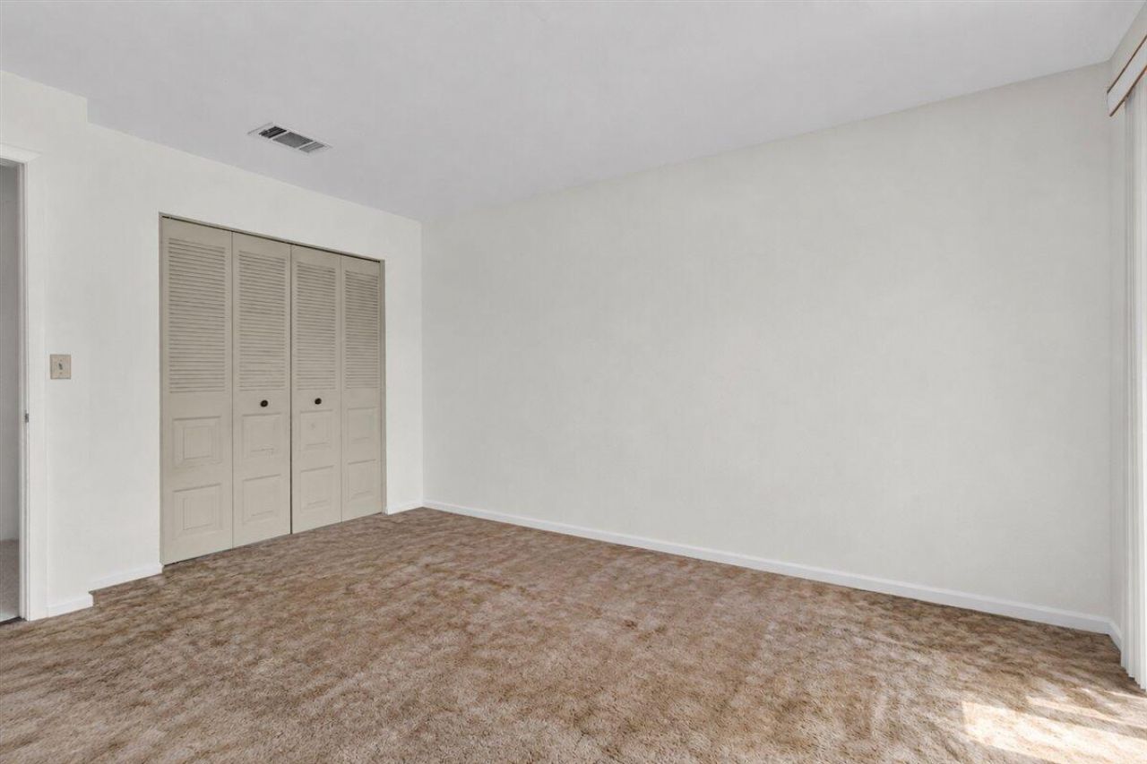 2118 SW Airoso Boulevard, Port Saint Lucie, FL 34984 Photo