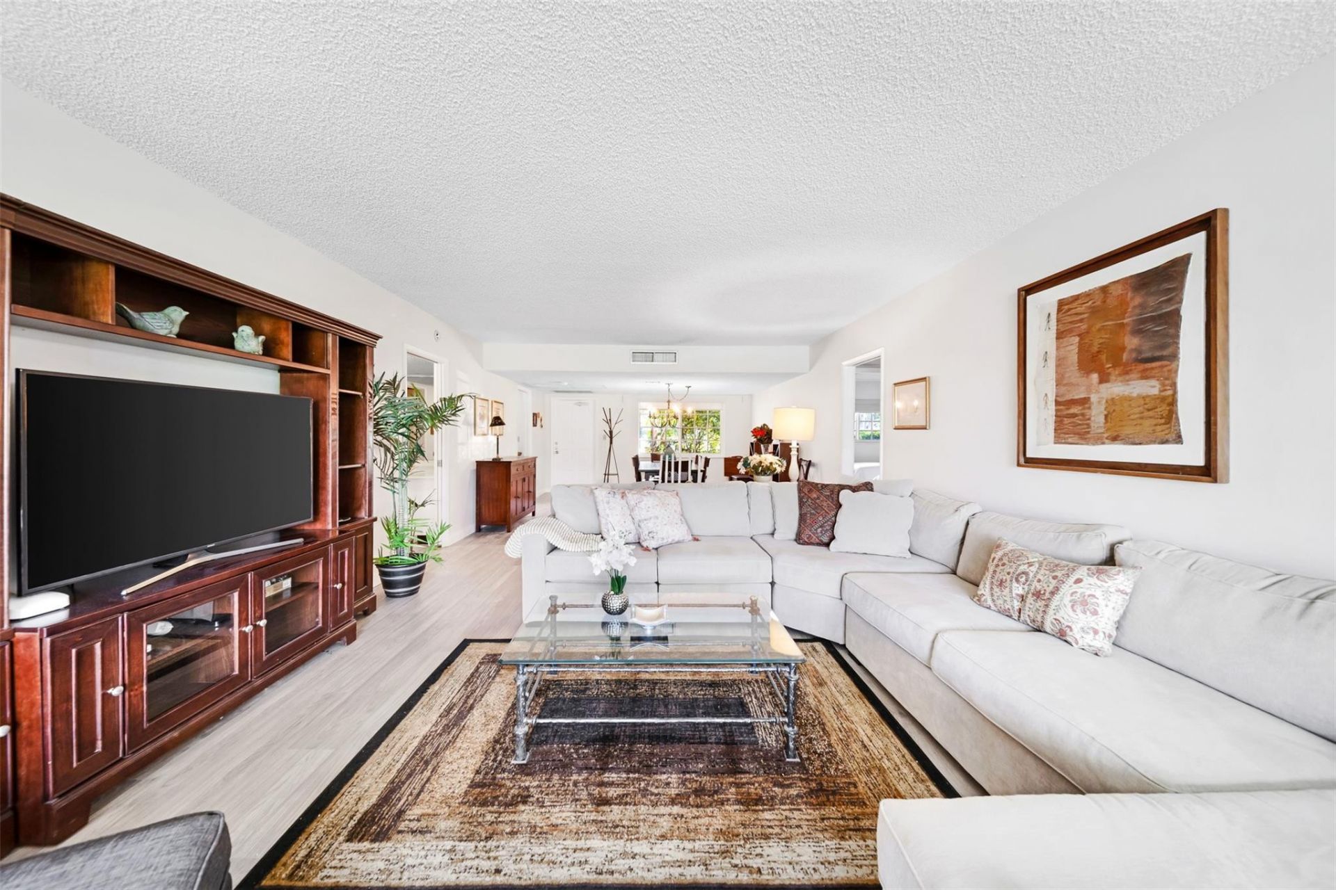 3611 Oaks Clubhouse Drive, Unit 104, Pompano Beach, FL 33069 Photo